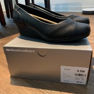 Black Textured Wedges, Size 9.5W